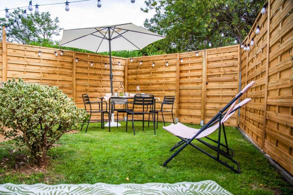 Charmant Studio/T2 Au Calme Avec Jardin Et Parking Fos-sur-Mer Bagian luar foto