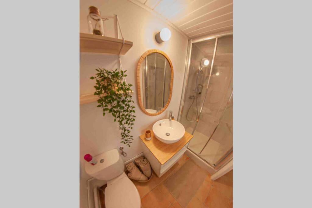 Charmant Studio/T2 Au Calme Avec Jardin Et Parking Fos-sur-Mer Bagian luar foto