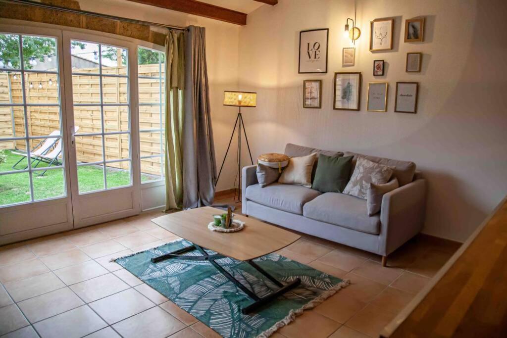 Charmant Studio/T2 Au Calme Avec Jardin Et Parking Fos-sur-Mer Bagian luar foto